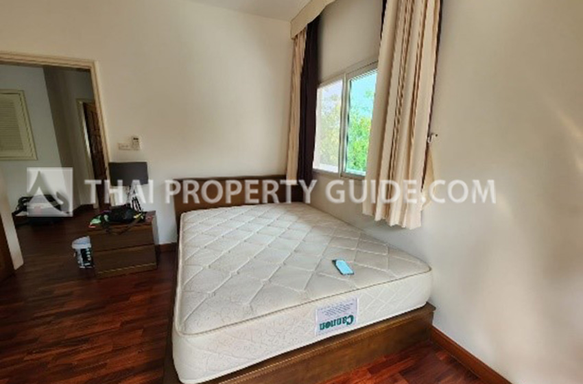 House with Shared Pool in Nichada Thani 